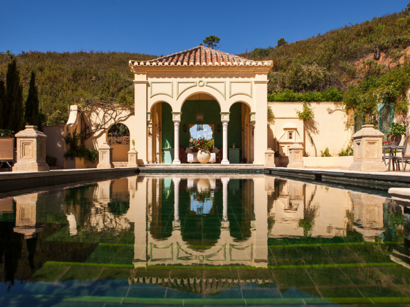 Palatial Estate in Estepona
