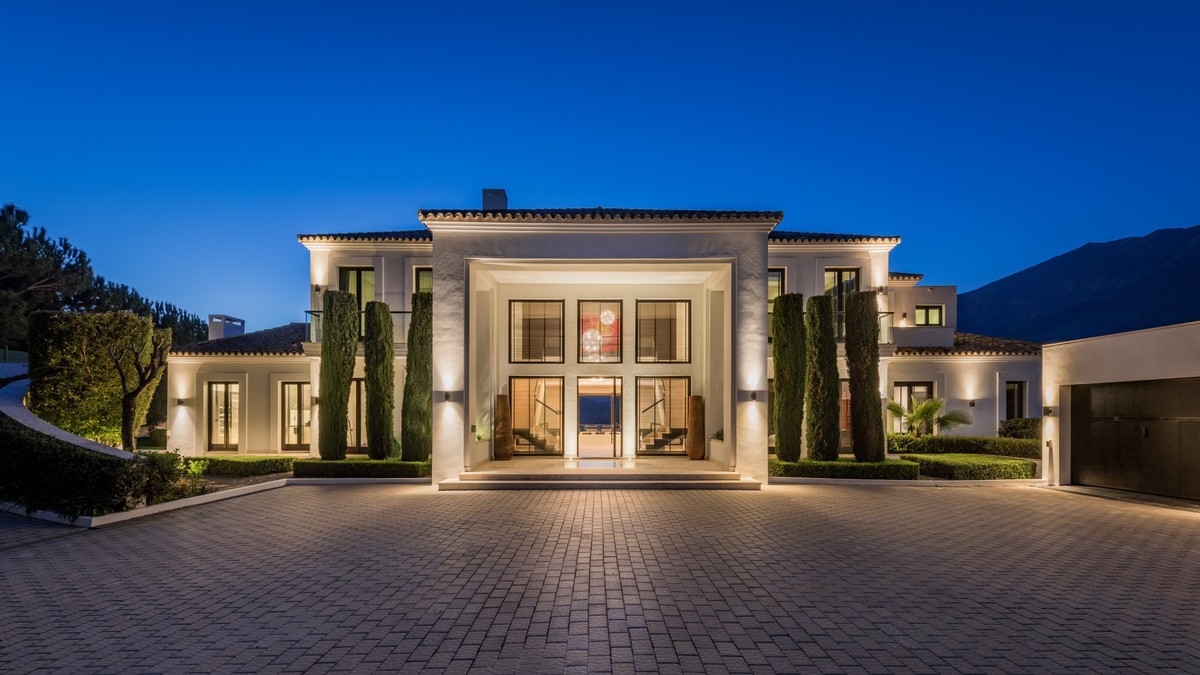 7 Bedroom Villa in La Zagaleta $6,950,000