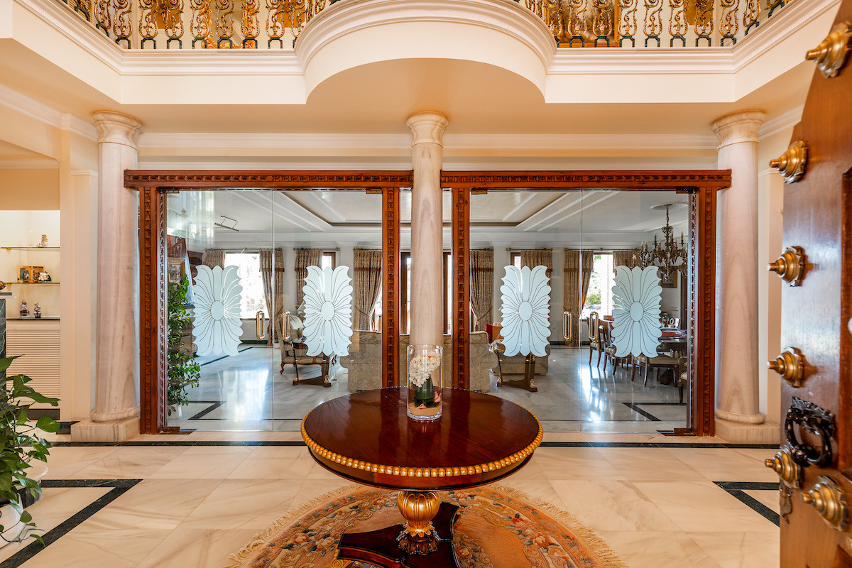 Reformed Luxury Golden Mile Villa Hallway