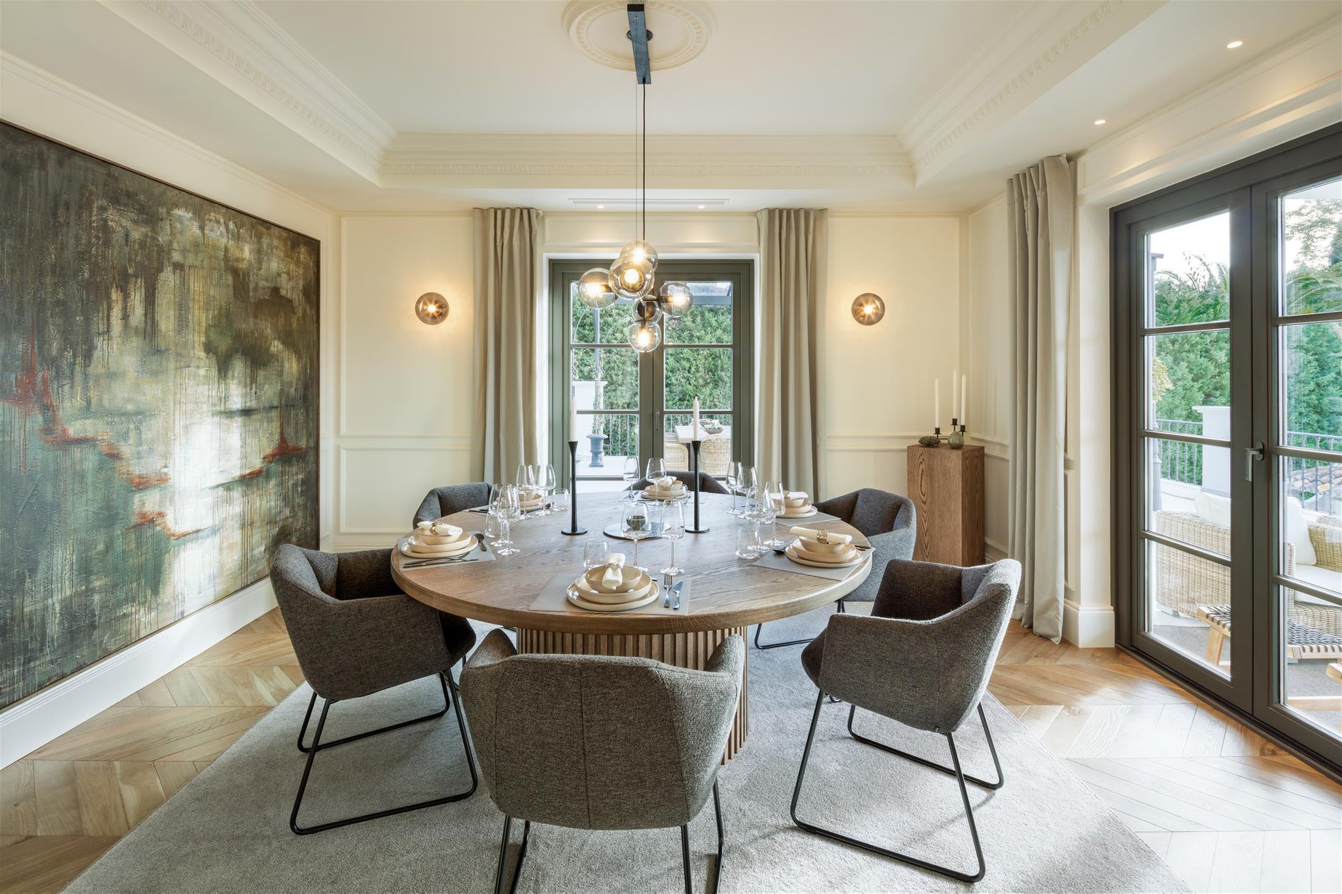 Amazing Renovated Family Home in Sierra Blanca Dining Room