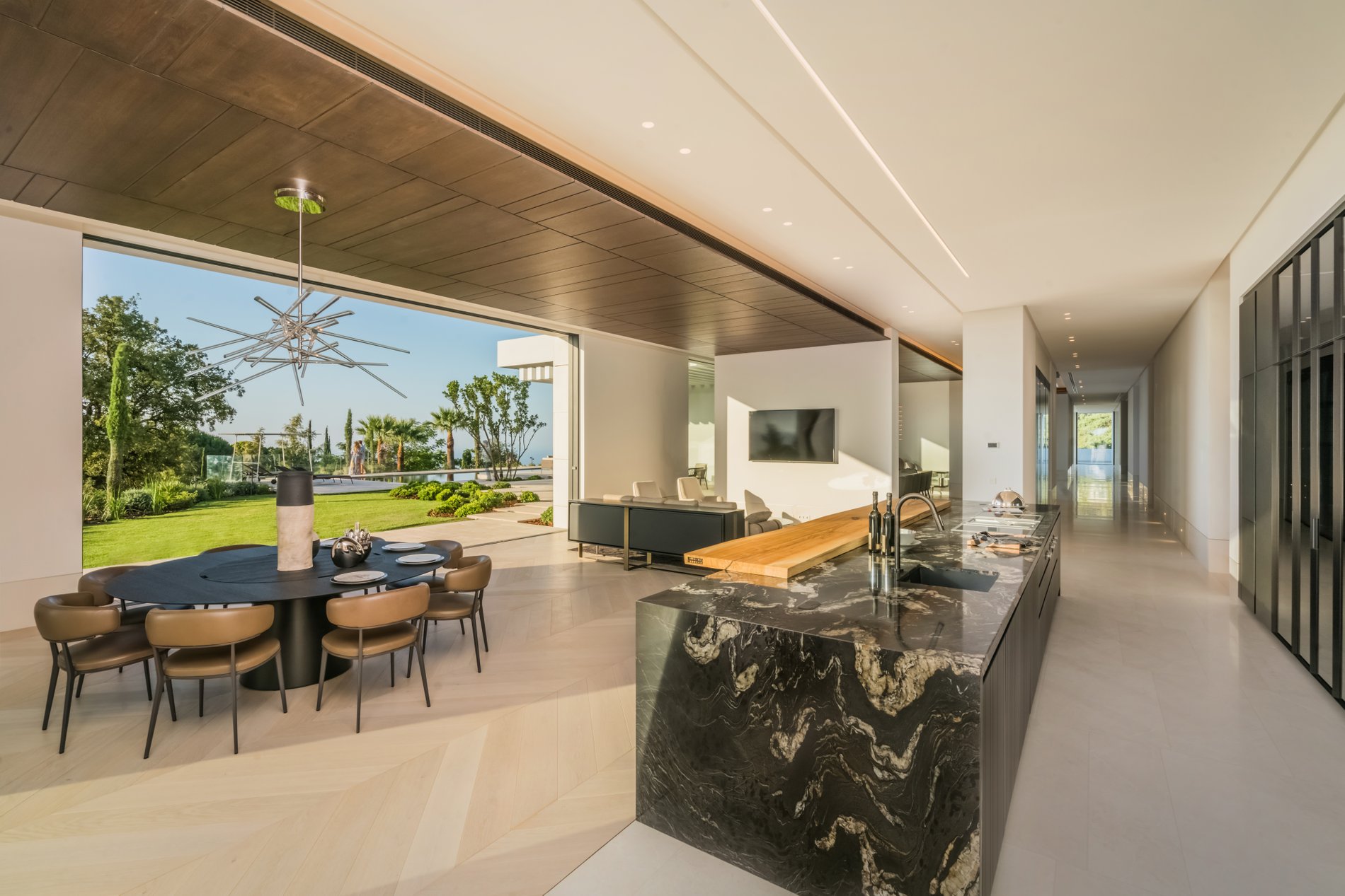Brand New Luxury Villa in La Zagaleta Lounge