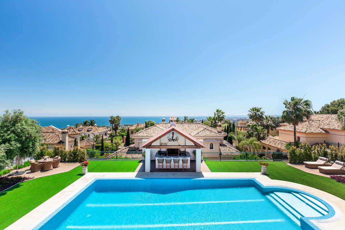 Reformed Luxury Golden Mile Villa Pool
