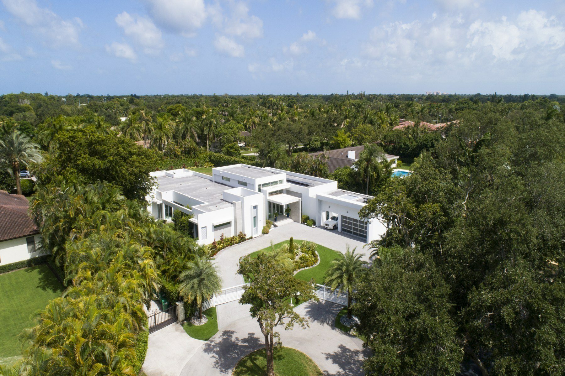 Immaculate N Pinecrest House Aerial View
