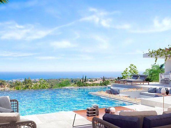 Estepona Villa with Mediterranean View $1,213,538