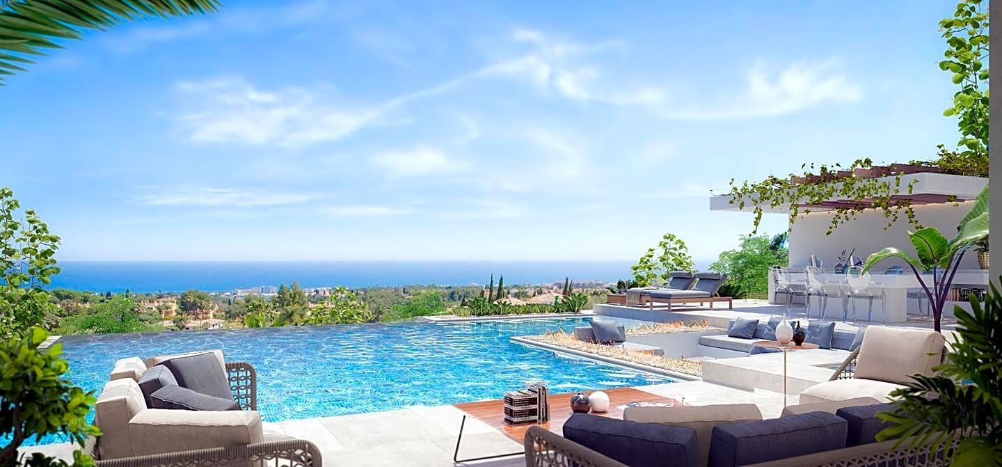 Estepona Villa with Mediterranean View $1,213,538