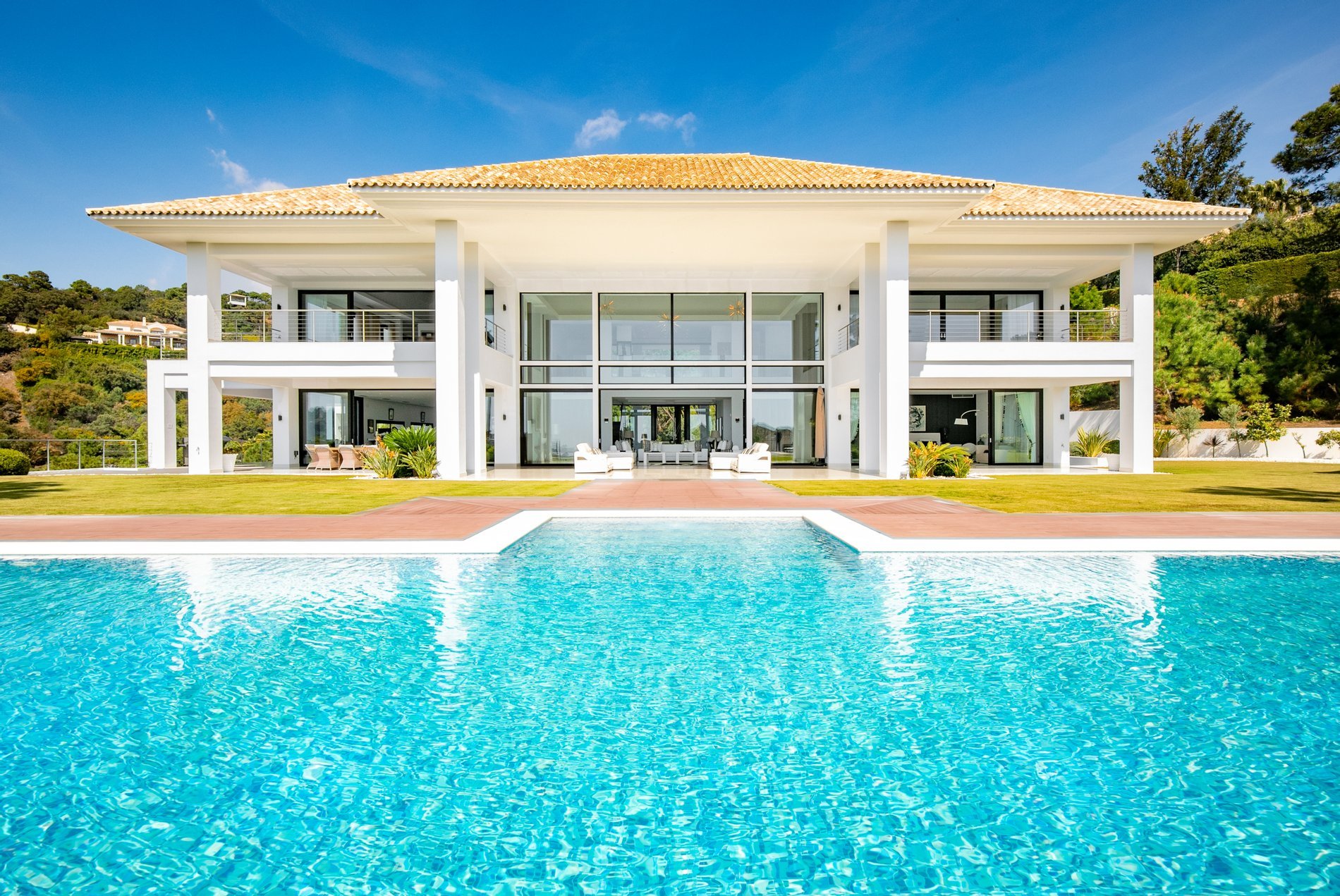 pectacular Villa With Stunning Sea And Mountain View $15,553,086