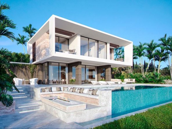 Villa Along Estepona’s New Golden Mile €525,000