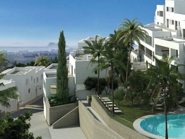 Marbella Piso $686,269