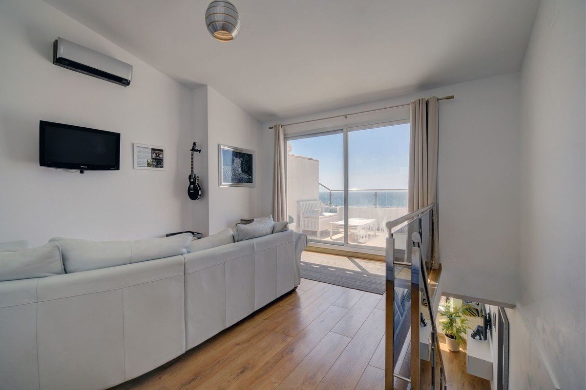 3 bedroom Apartment in Puerto Banús Living Room