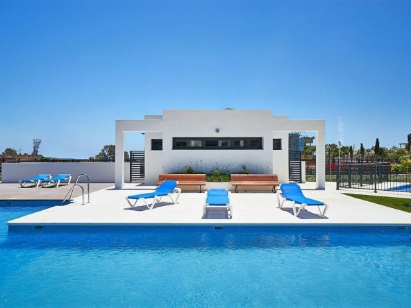 Estepona Penthouse $622,507