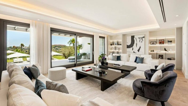Nueva Andalucia Villa Living Room