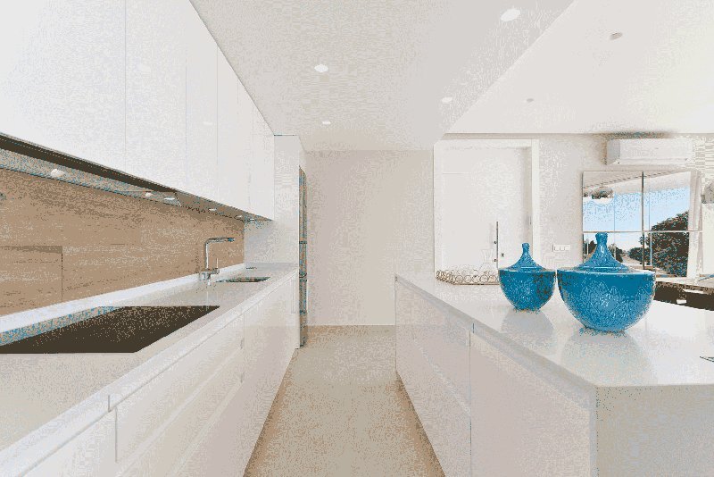 Marbella Piso Kitchen