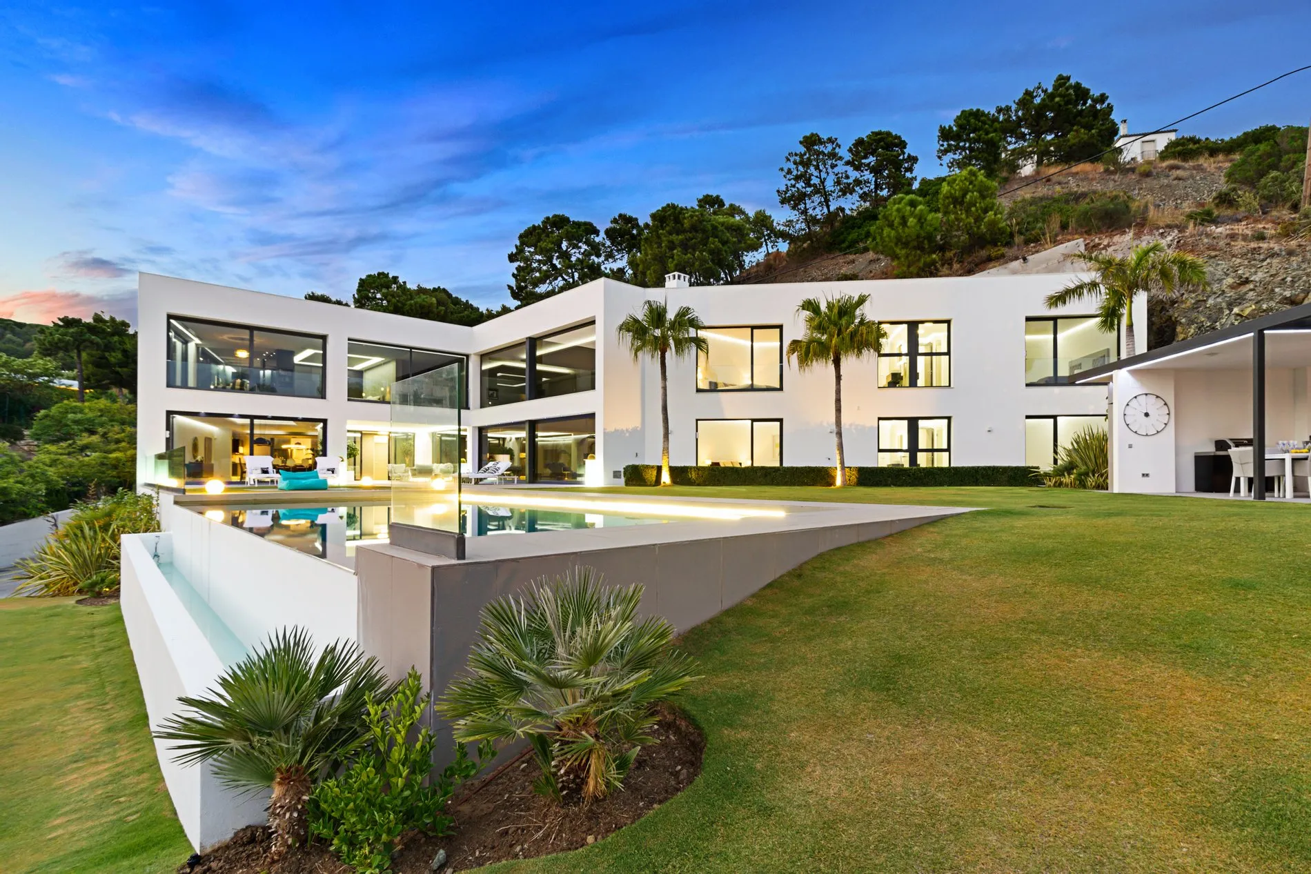 African Coast View Villa $7,005,514