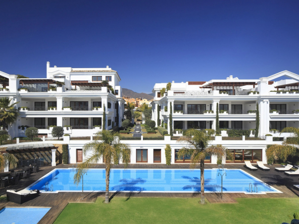 Luxury Frontline Beach Apartments $1,064,871
