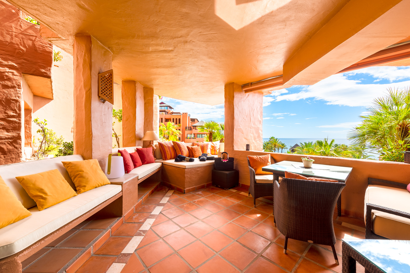 Frontline Studio Apartment in Kempinski Hotel $707,201
