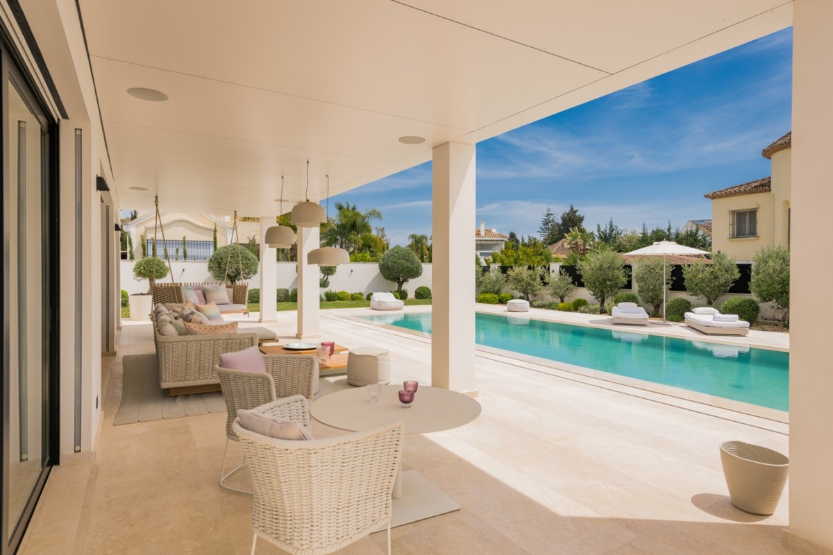 5 bedroom Villa in Costa del Sol Pool