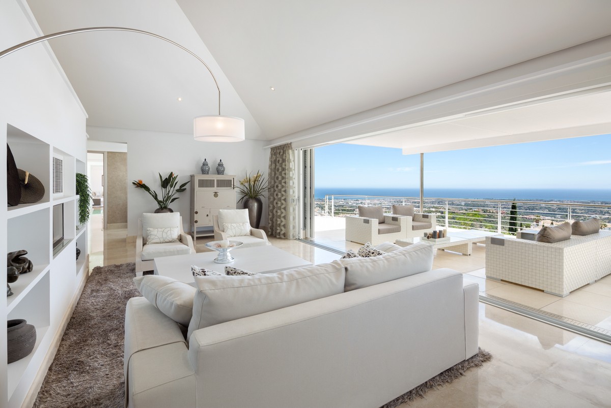 Villa in El Madroñal Living Room