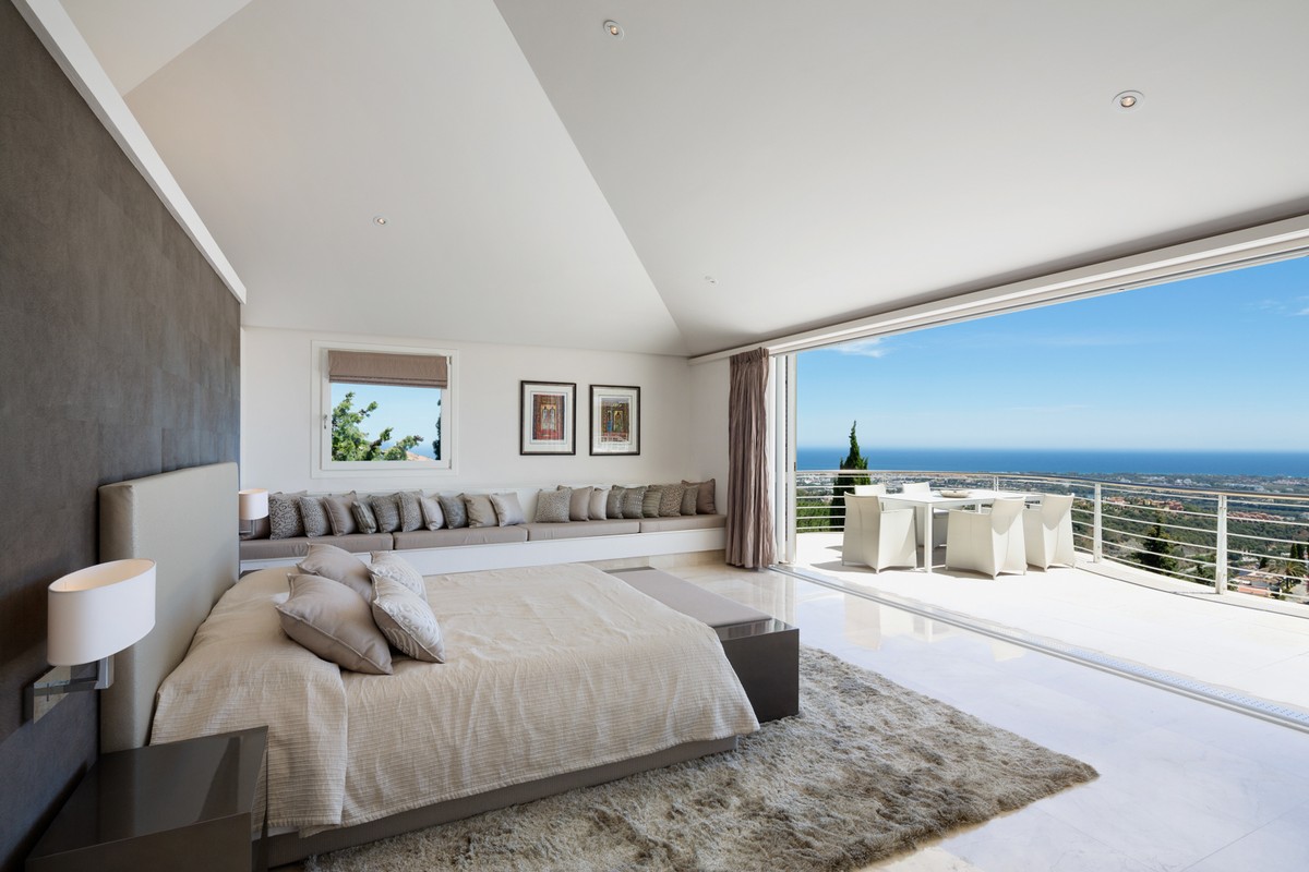 Villa in El Madroñal Bedroom