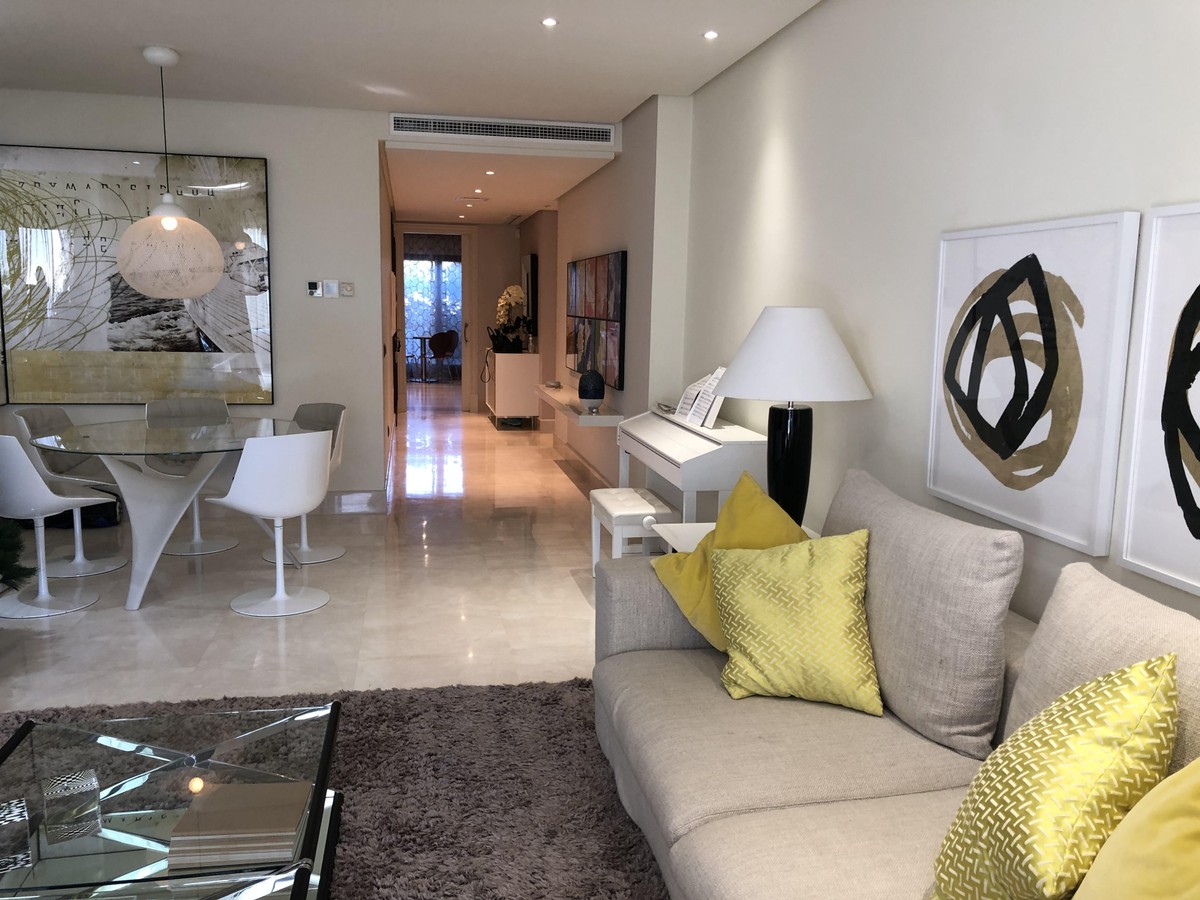 Apartment in Estepona Living Room