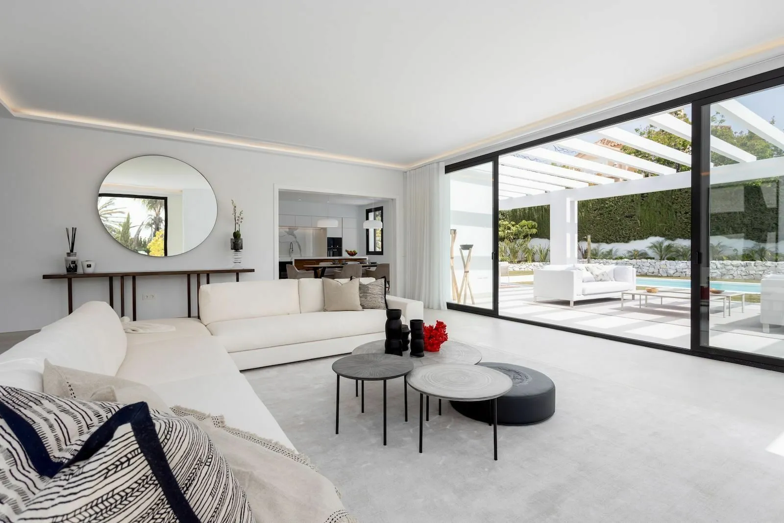 New Luxury Mediterranean Villa At Guadalmina Baja