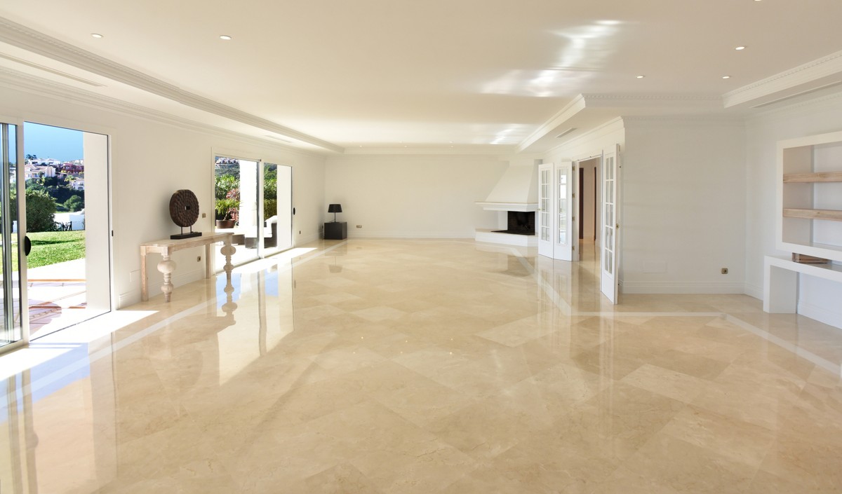 7 bedroom Villa in Benahavís Living Room