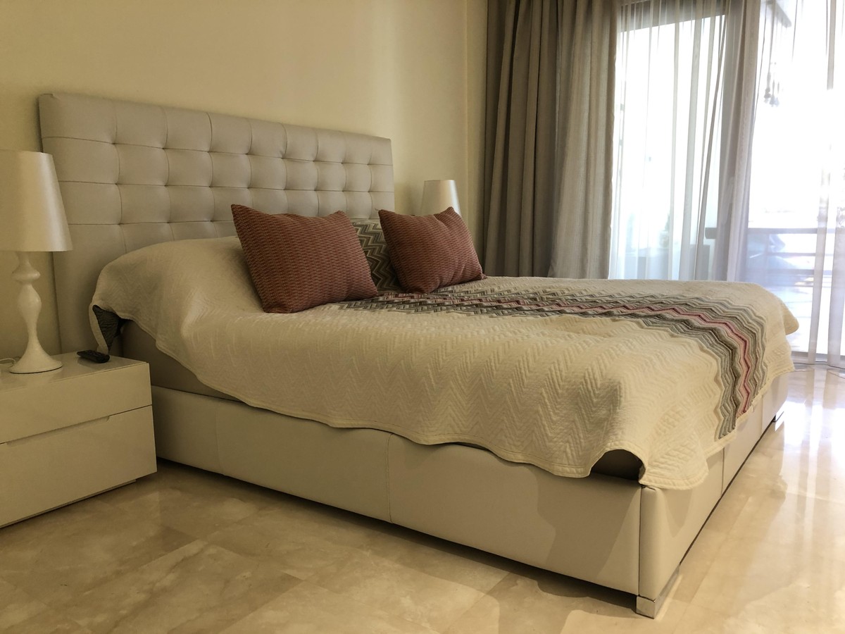 Apartment in Estepona Bedroom