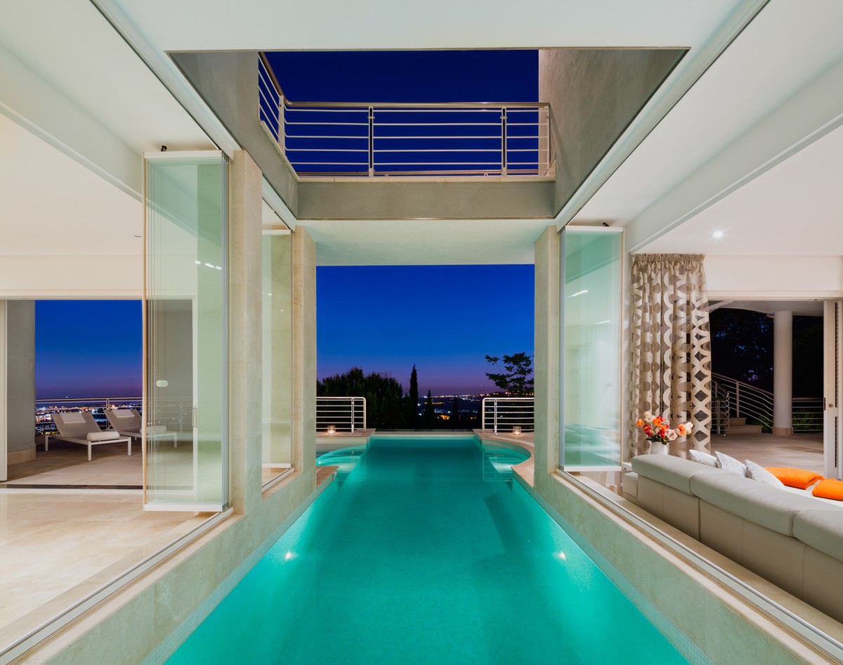 Villa in El Madroñal Pool
