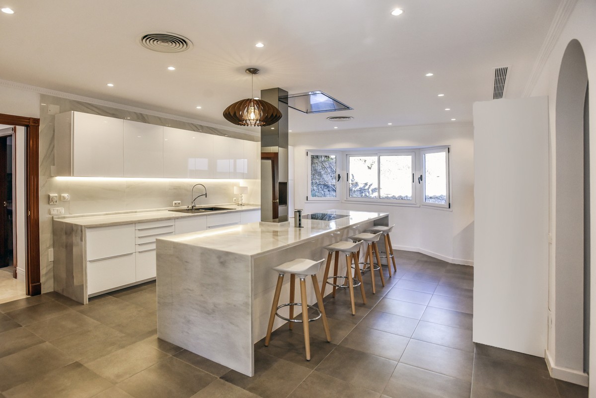 7 bedroom Villa in Benahavís Kitchen