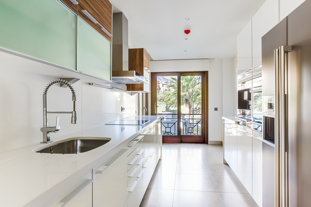 Luxury Frontline Beach Apartments