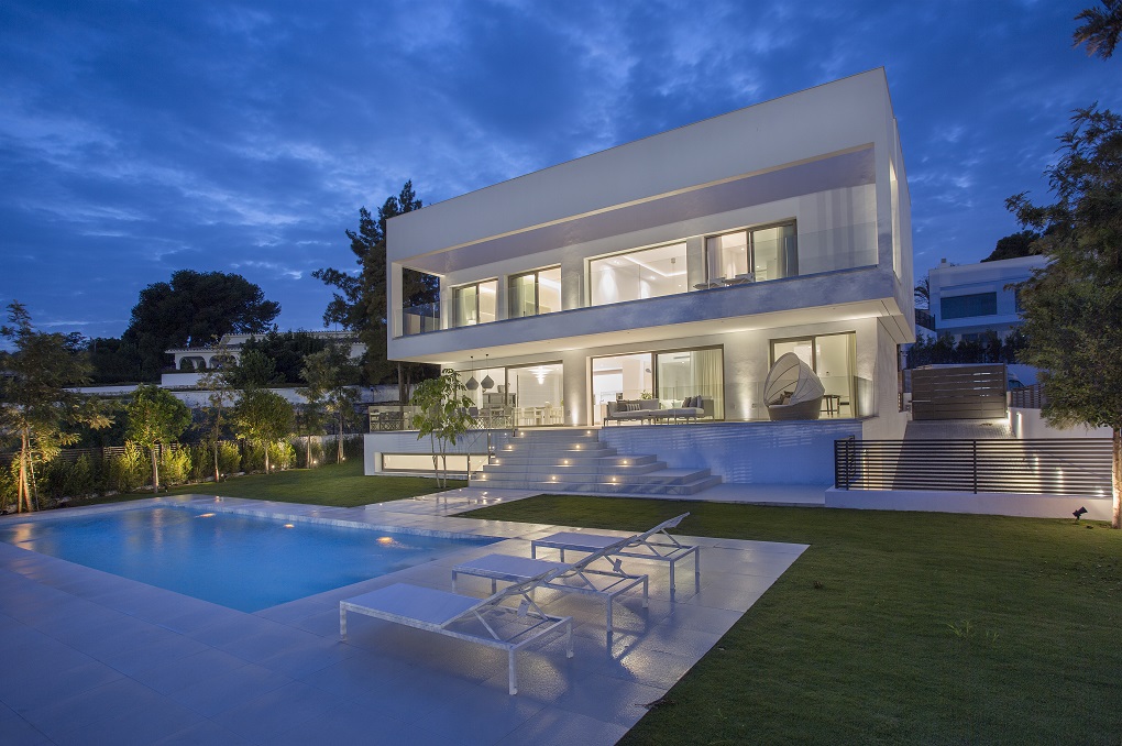 Modern Villas in Casasola